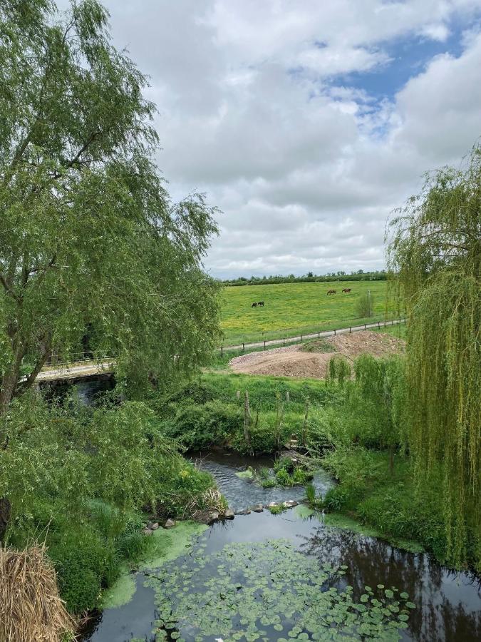 Moulin Le Fleurie Hotel Charenton-du-Cher ภายนอก รูปภาพ