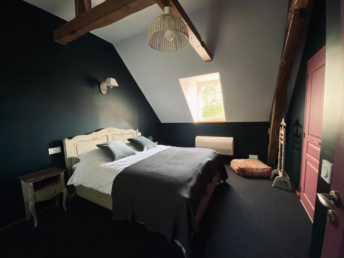 Moulin Le Fleurie Hotel Charenton-du-Cher ภายนอก รูปภาพ