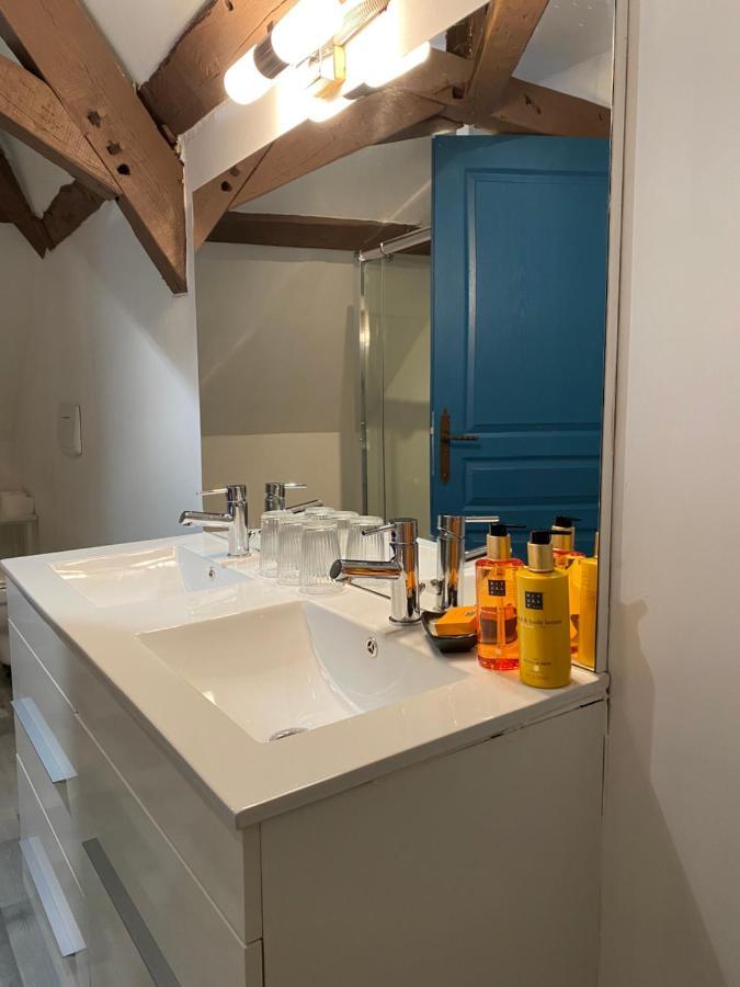 Moulin Le Fleurie Hotel Charenton-du-Cher ภายนอก รูปภาพ